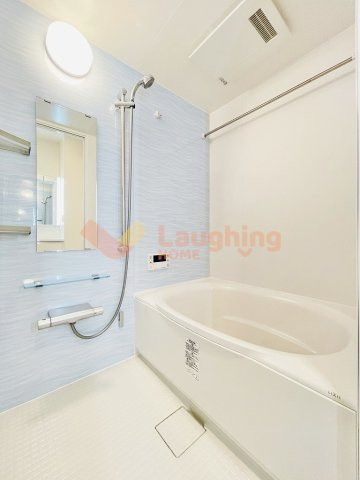 グランツ アルファの浴室|落ち着いた空間のお風呂です※同タイプのお部屋になります。