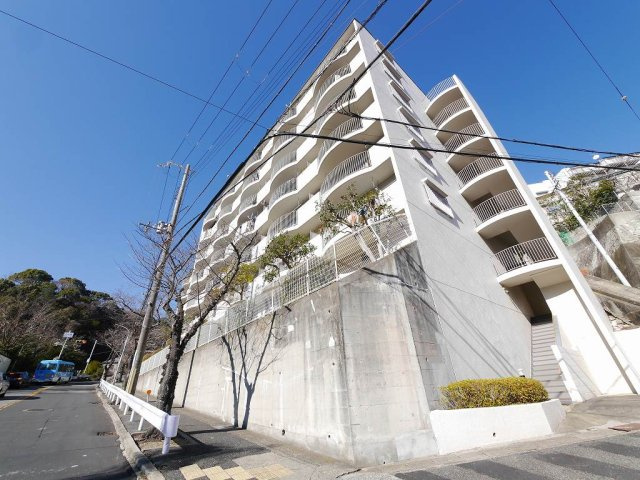 荒神山マンションの外観