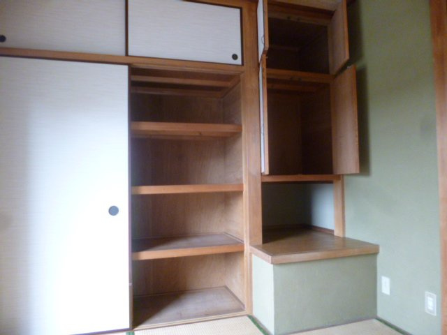 森貸家の収納