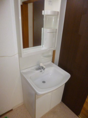 森貸家の独立洗面台