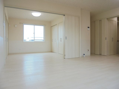 【内装】 | WISTAR本屋敷 A棟 | 別部屋の写真となります。