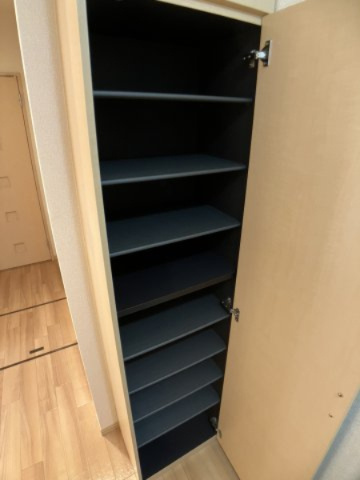 シャトルブランの収納|シューズボックス