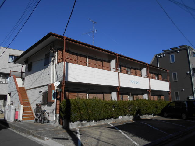 ハイム・ルーエA棟の外観