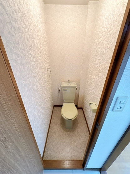 【トイレ】 | ソレイユ片山