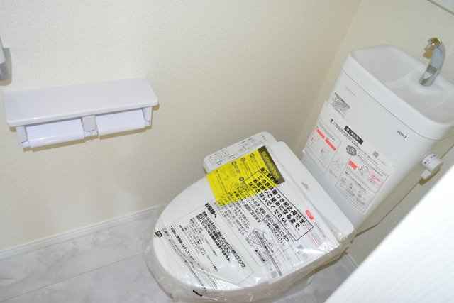 府中市清水が丘２丁目の中古一戸建のトイレ