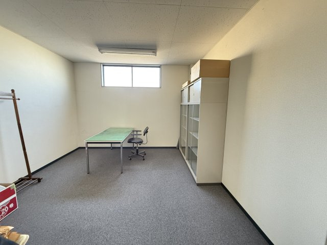 箕郷町生原　売事務所のその他|個室2