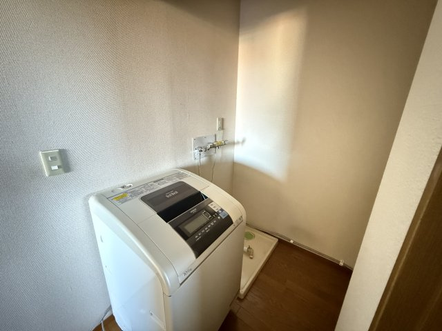 箕郷町生原　売事務所のランドリースペース|201号室　洗濯機置場