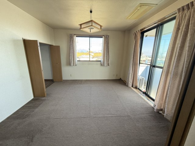 箕郷町生原　売事務所の洋室|201号室　洋室1