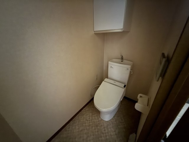箕郷町生原　売事務所のトイレ|201号室トイレ