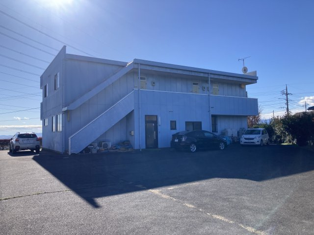 箕郷町生原　売事務所の間取り