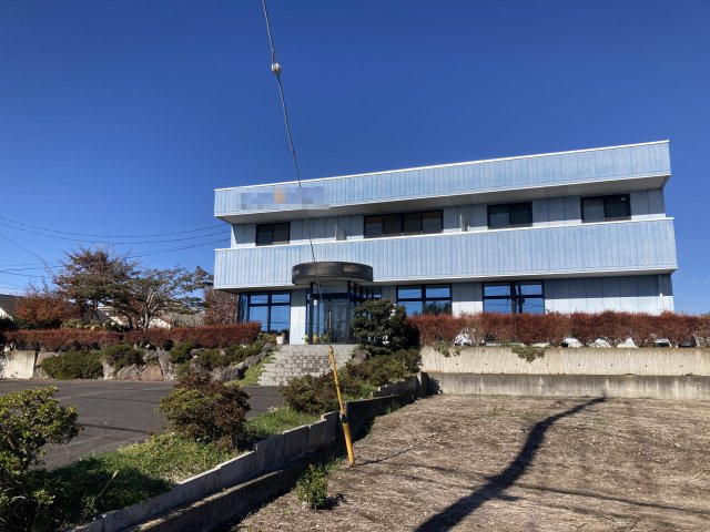 箕郷町生原　売事務所の外観