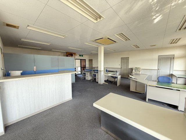 箕郷町生原　売事務所のその他|事務所