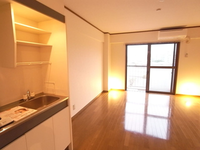 【洋室】 | ラフィーネ友泉 | 別号室の写真になります。現況優先。