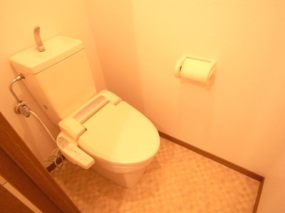 【トイレ】 | ラフィーネ友泉 | 別号室の写真になります。現況優先。