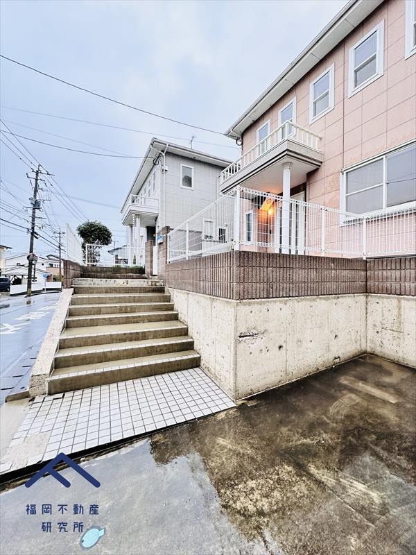 福津市花見が丘3丁目　戸建ての外観