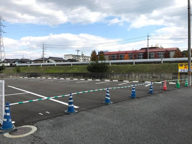 樋守駐車場の外観