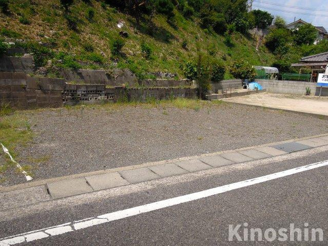 岩崎駐車場の外観