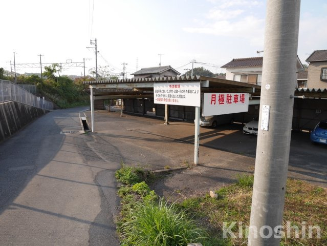 大門駅前駐車場の外観