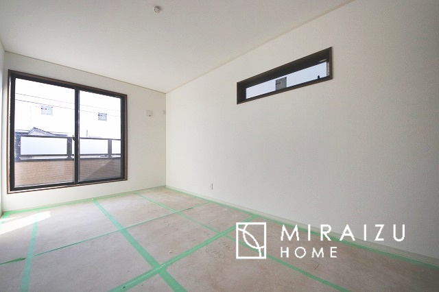 【寝室】 | 平日・休日問わず、いつでもご見学が出来ます♪☆実際に見て、触れて感じる安心のお住まい探しを体験して下さい♪☆物件情報だけでなく、地域の特色などなどエリア情報もお伝え出来たら嬉しいです♪