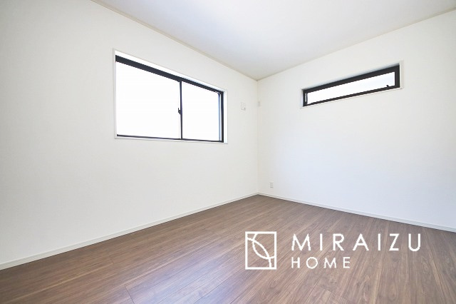 【内装】 | 暮らしやすさを考えたプランで快適な現地ロケーションを実現。安らぎに満たされる、ゆとりのある日々を過ごせます♪