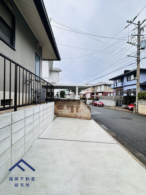 宗像市天平台　戸建ての駐車場