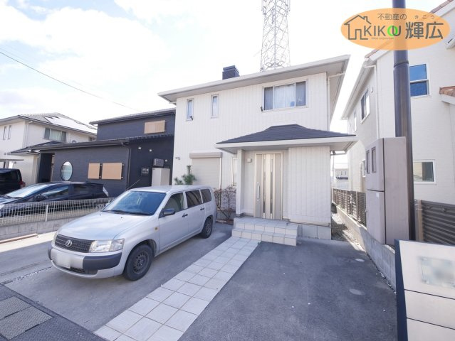 姫路市町坪　中古戸建の外観|土地面積161.9平米の5LDKです。現況、居住中ですが現地ご案内は出来ます。