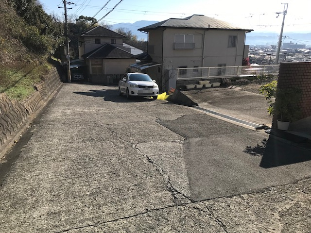 岩出市山田・土地・56817の前面道路含む現地写真