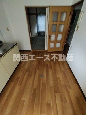 【居間・リビング】 | 瓢箪山町貸家