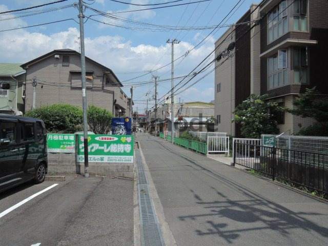 ベルエポックの周辺