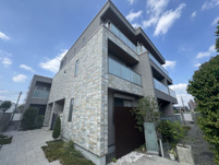 シャーメゾンアネシーの画像