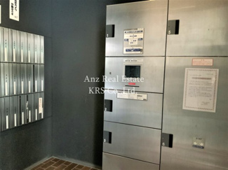 【その他共用部分】 | アビエール松屋町 | 大切な荷物の受け取りに便利な宅配ボックス設置！