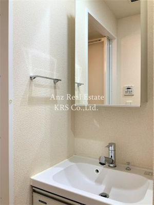 【洗面所】 | アビエール松屋町 | すっきりとしたデザインのオシャレな洗面化粧台です！