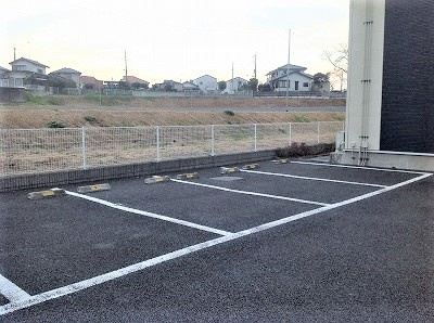 【駐車場】 | レオネクストネイチャー | 画像9