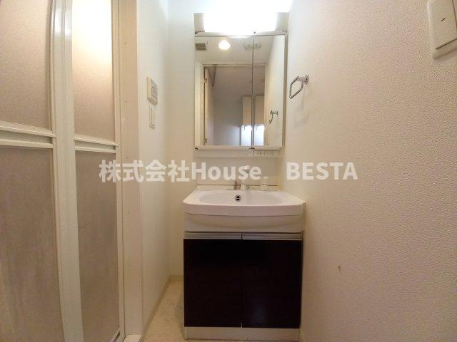 アドバンス神戸プリンスパークの独立洗面台