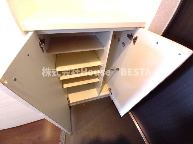 アドバンス神戸プリンスパークの収納