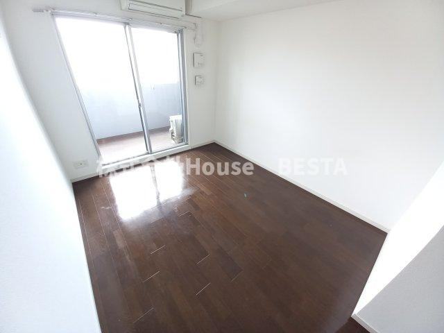 アドバンス神戸プリンスパークの居間・リビング