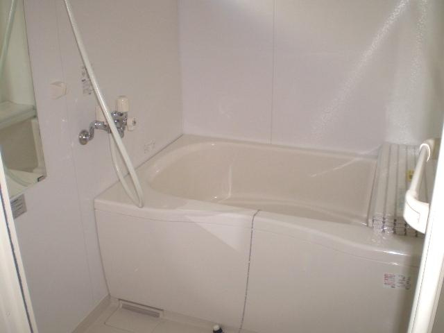 プリムコートの浴室