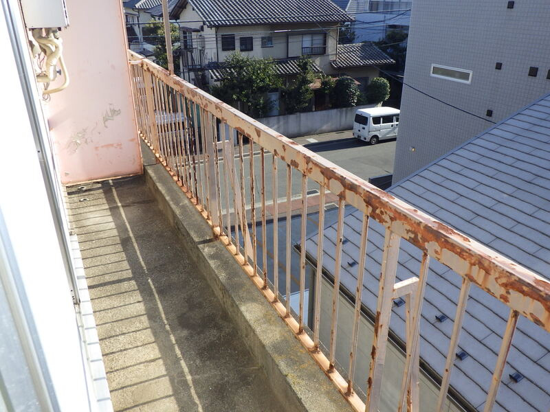 サンライズマンションのバルコニー