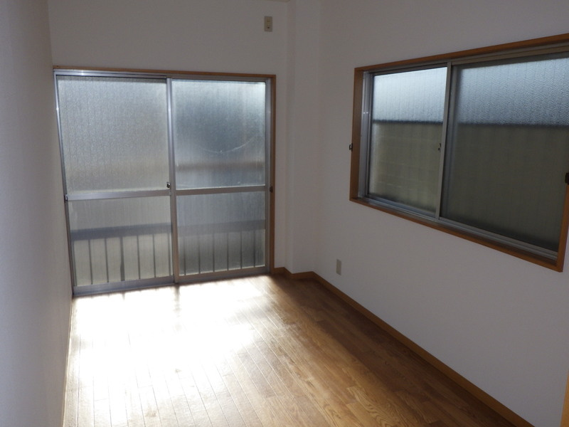 サンライズマンションの居間・リビング