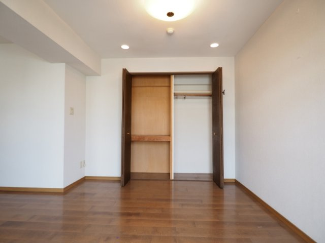 海見え！ライオンズマンション長者ヶ崎海岸海岸の収納