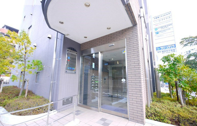 栗東市綣１丁目の事務所のロビー|ロビーです