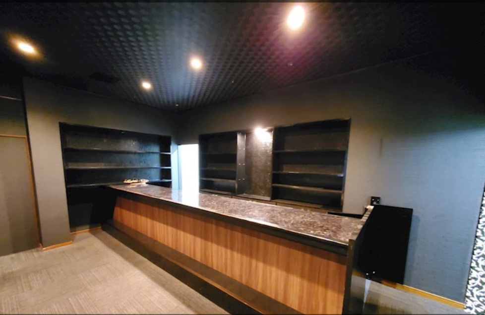 湖南市水戸町の店舗一部の内装|室内です