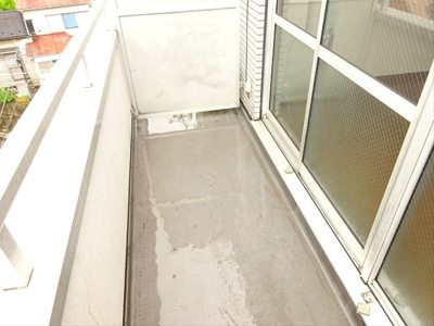【バルコニー】 | イズミタダマンション