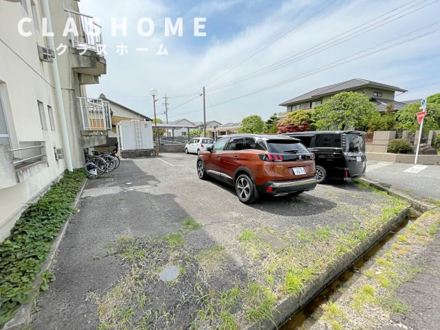 でさきハイツ　　刈谷市の賃貸ならクラスホーム刈谷店の駐車場