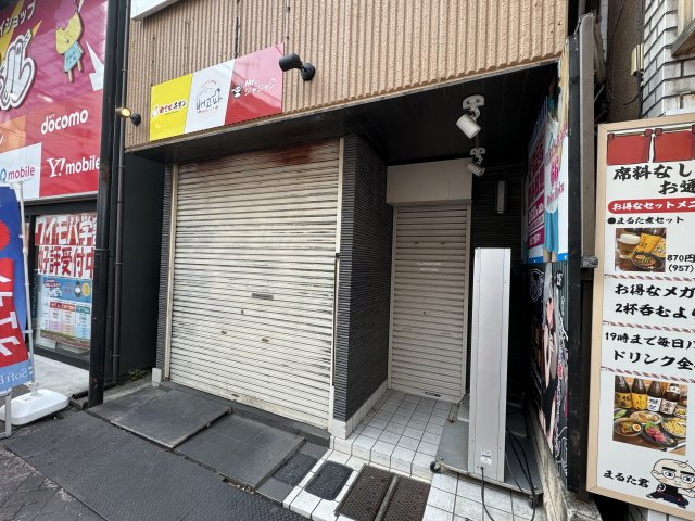 DKY３ビルのエントランス