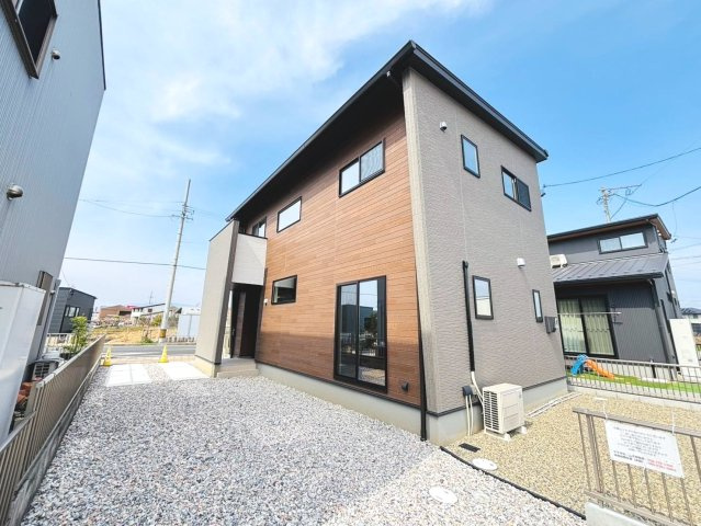 戸建　本巣郡北方町　全2区画分譲の外観|■外観写真　
■ヤマダ不動産　株式会社リライフ　