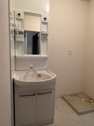 ゲートパレスの独立洗面台