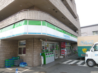 コンビニ