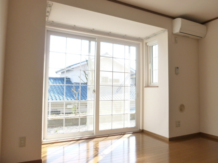 サンライズⅢの居間・リビング