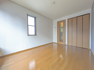 ★シンプルでレイアウトしやすいお部屋★